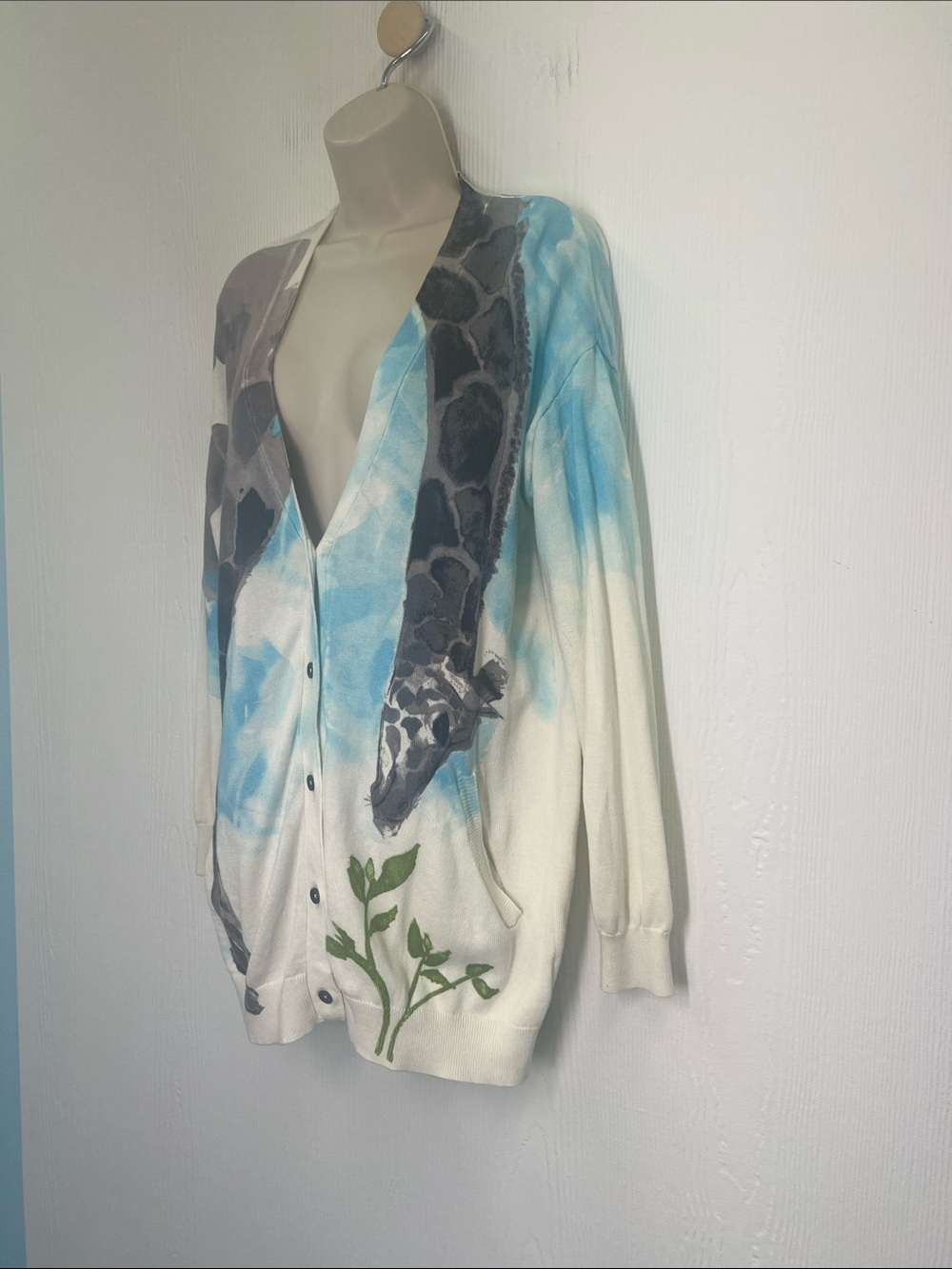 Anthropologie - Moth Tigra Colorful Giraffe Art Button Down Cardigan Size Medium - Picture 5 of 11